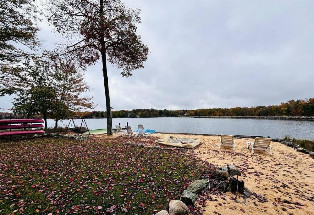 5-Bedroom Lakefront, Private Beach Wifi Ac Boat & Tobyhanna Exterior foto